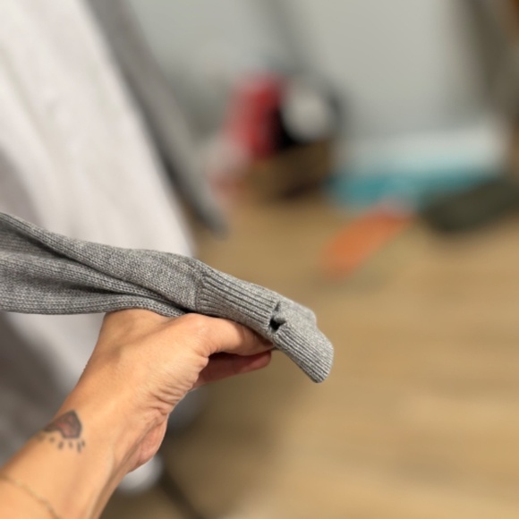 Lululemon gray cardigan - Picture 4 of 7